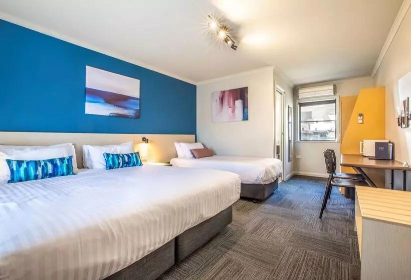 酒店 Nightcap At Riverside