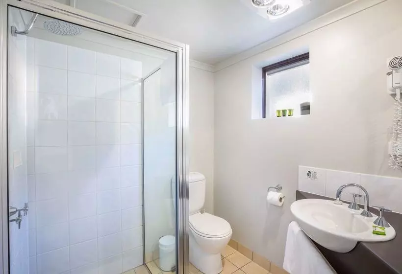 酒店 Nightcap At Riverside