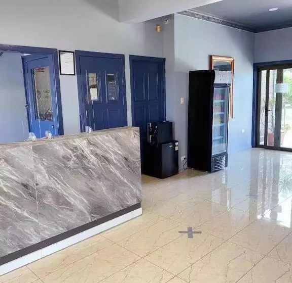 Отель Oxley Motor Inn