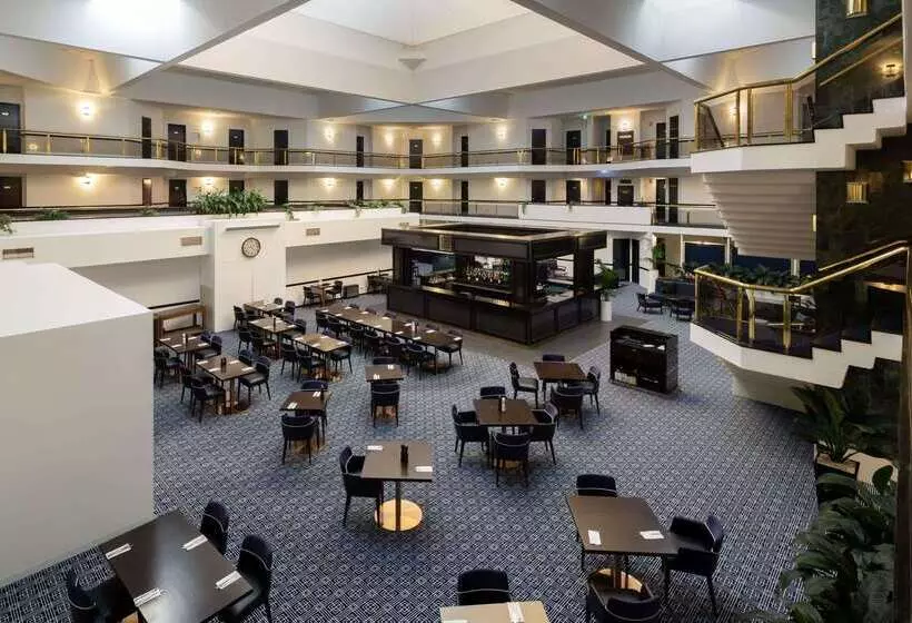 Otel Ramada Diplomat Canberra