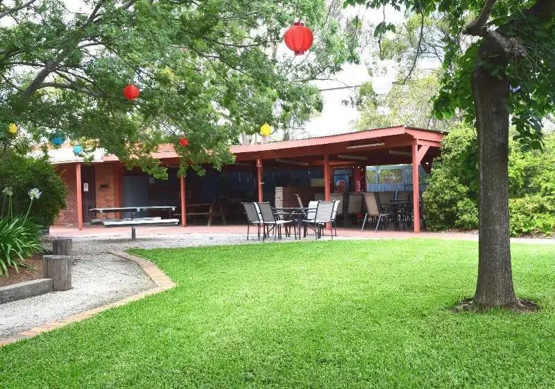 Отель River Country Inn