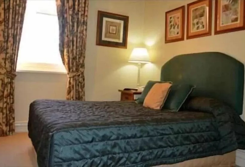 בית מלון כפרי Royal Exchange