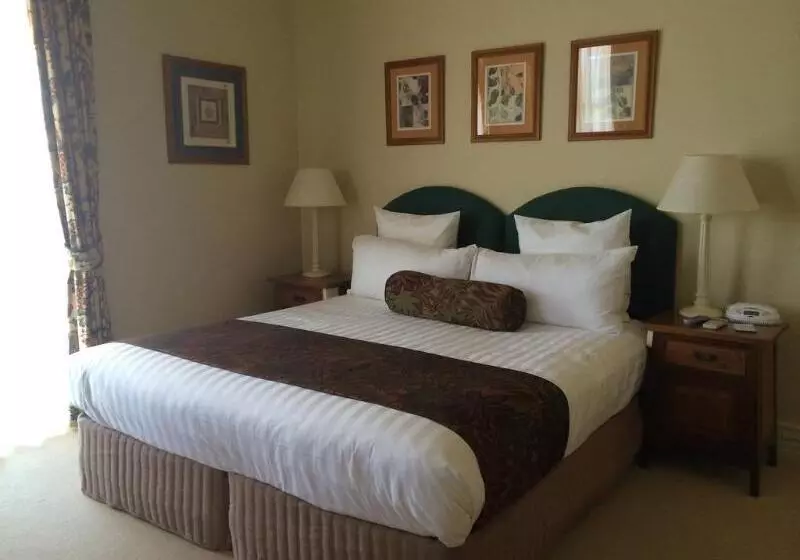 בית מלון כפרי Royal Exchange