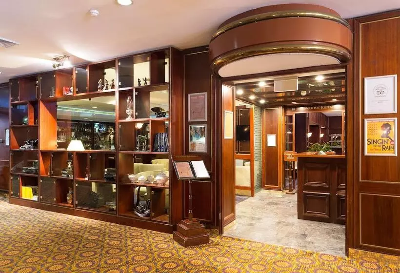 호텔 Royal On The Park