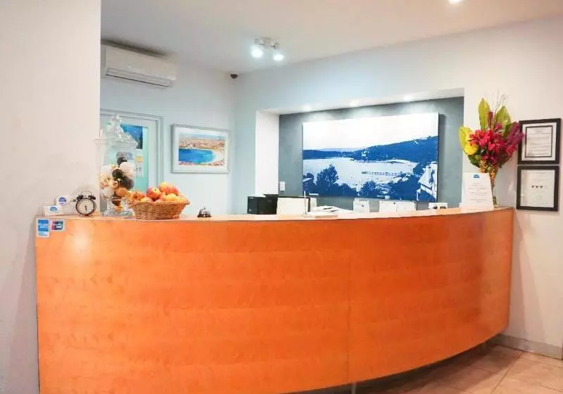 Hotel Savoy Double Bay