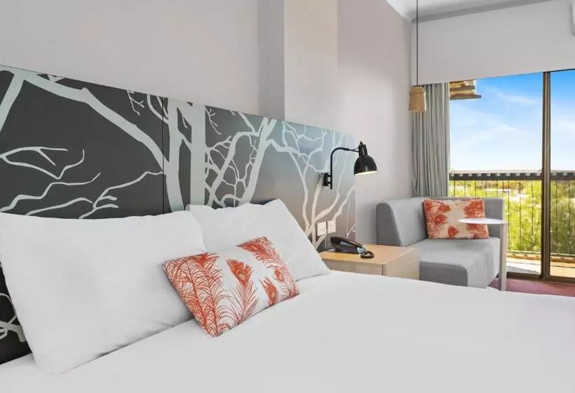 The Plaza Hotel Kalgoorlie