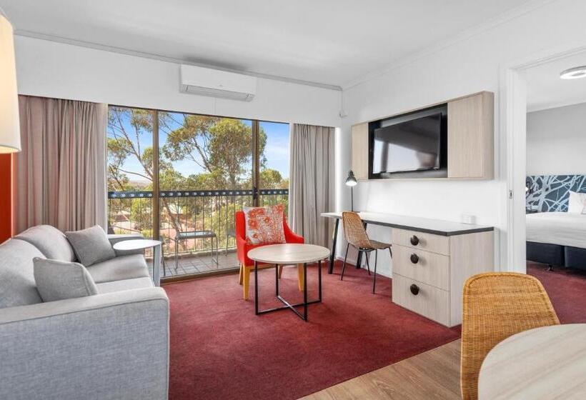 The Plaza Hotel Kalgoorlie