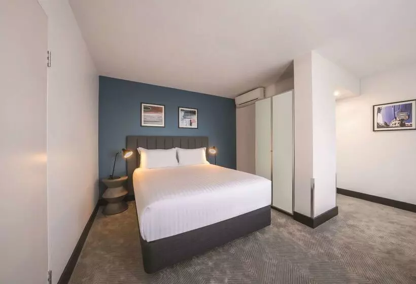 Travelodge Hotel Hobart