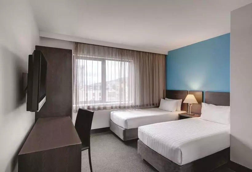 Travelodge Hotel Hobart