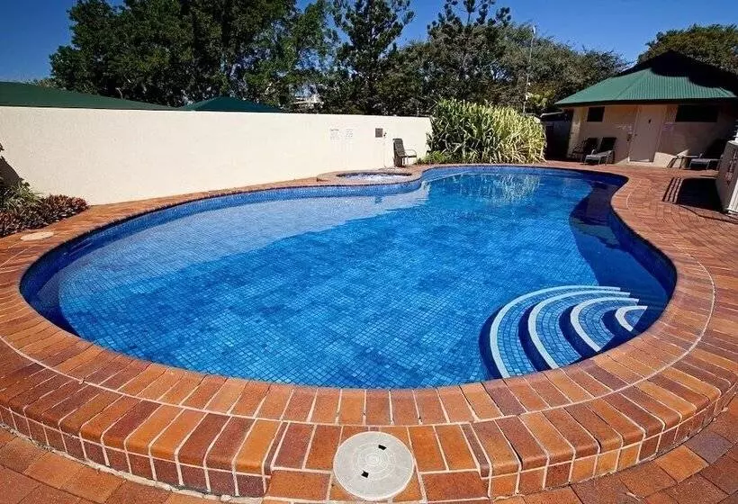 Kirribilli Riverfront Apartments