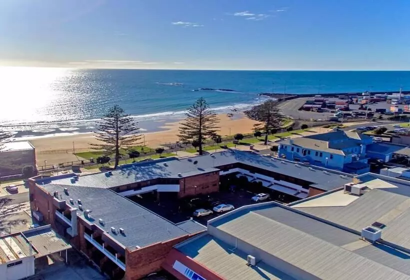 Мотель Beachfront Voyager Motor Inn