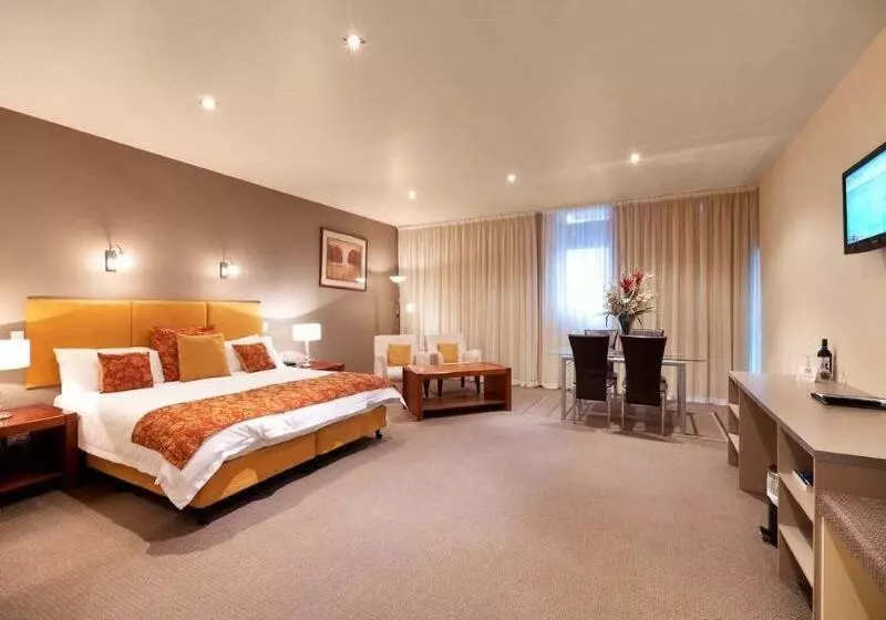 Мотель Beachfront Voyager Motor Inn