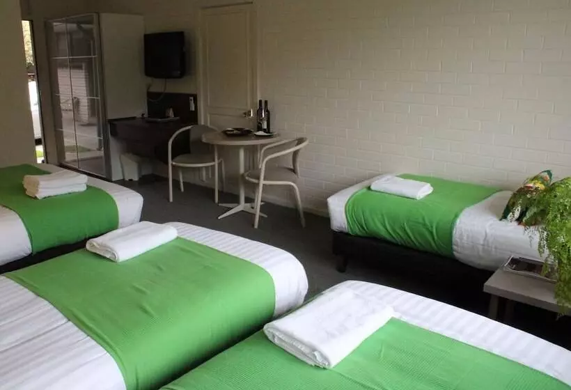 فندق على الطريق Prom Country Lodge