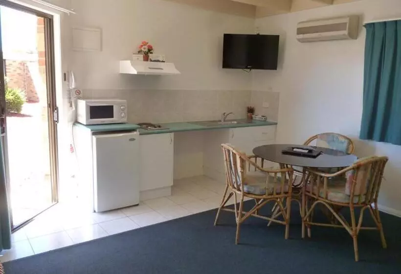 Motel Sundown Villas