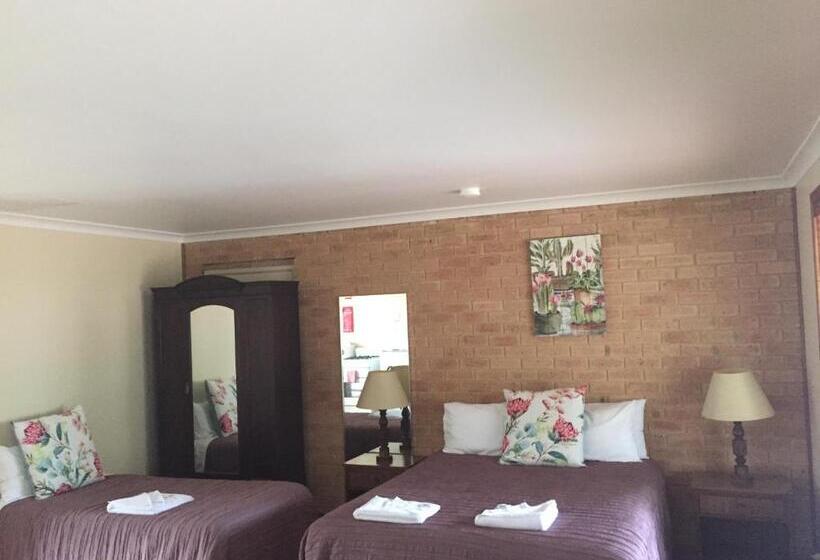 Travellers Rest Motel