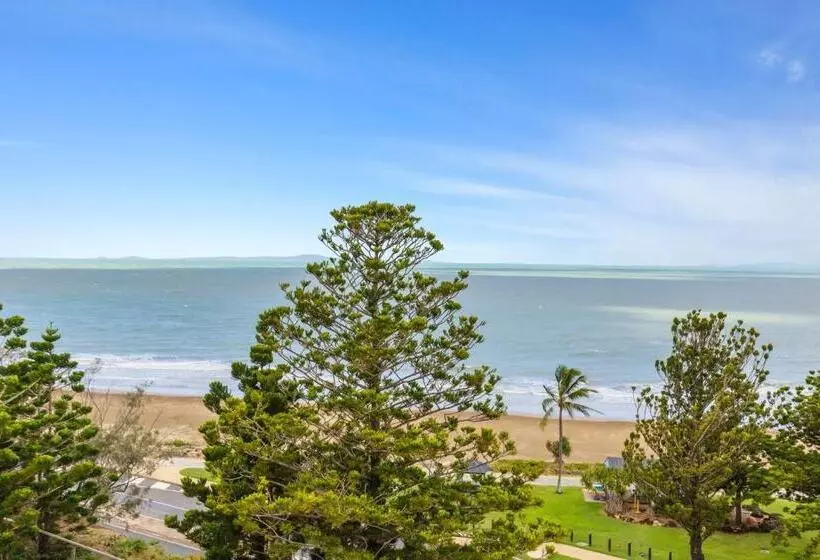 酒店 Bayview Tower