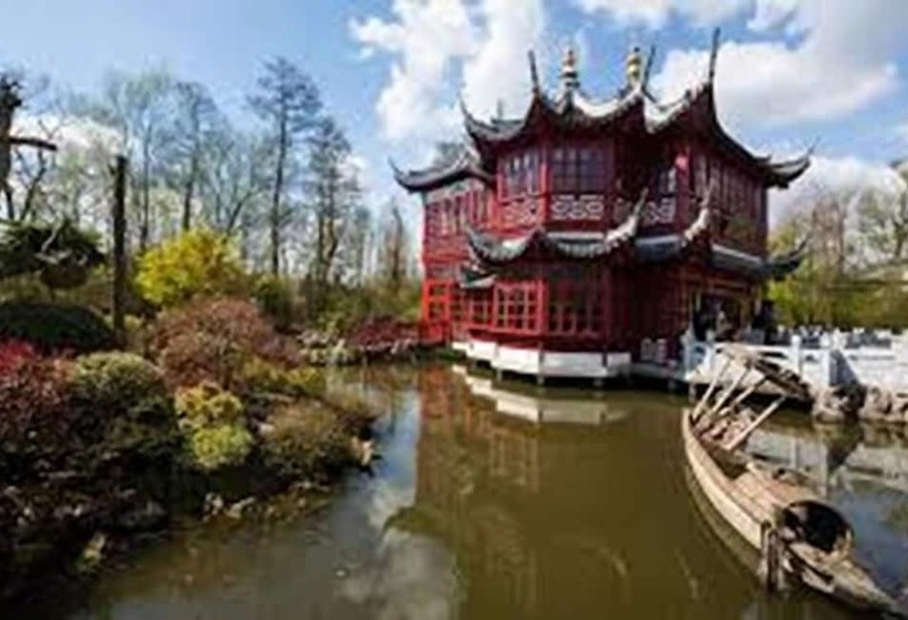 & Aparthotel Casteau Resort Mons Soignies