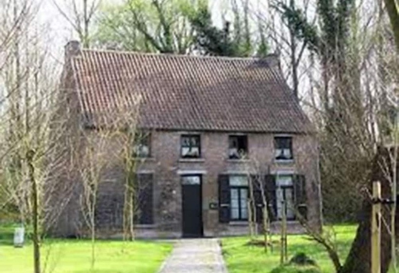 & Aparthotel Casteau Resort Mons Soignies