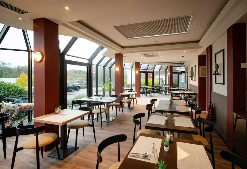 & Aparthotel Casteau Resort Mons Soignies