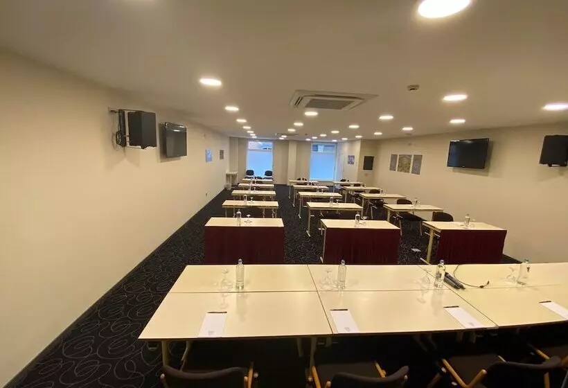 Bedford Hotel & Congress Centre Brussels