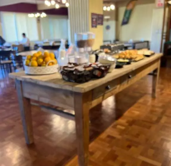 فندق Bellavista Con Estacionamiento