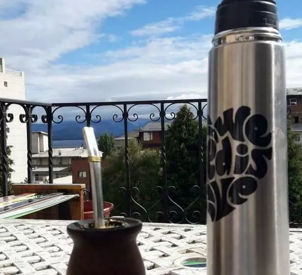 فندق Bellavista Con Estacionamiento