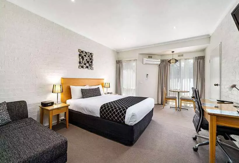 فندق Comfort Inn Coach & Bushmans