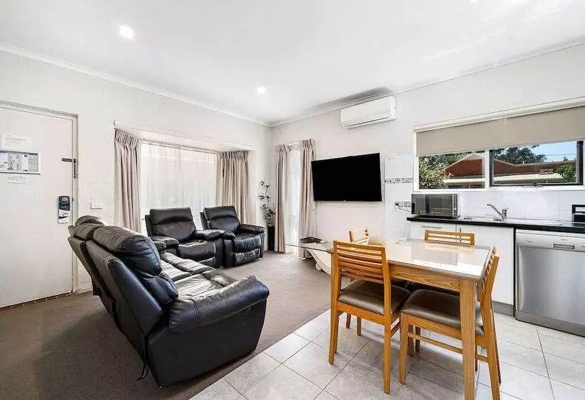 فندق Comfort Inn Coach & Bushmans