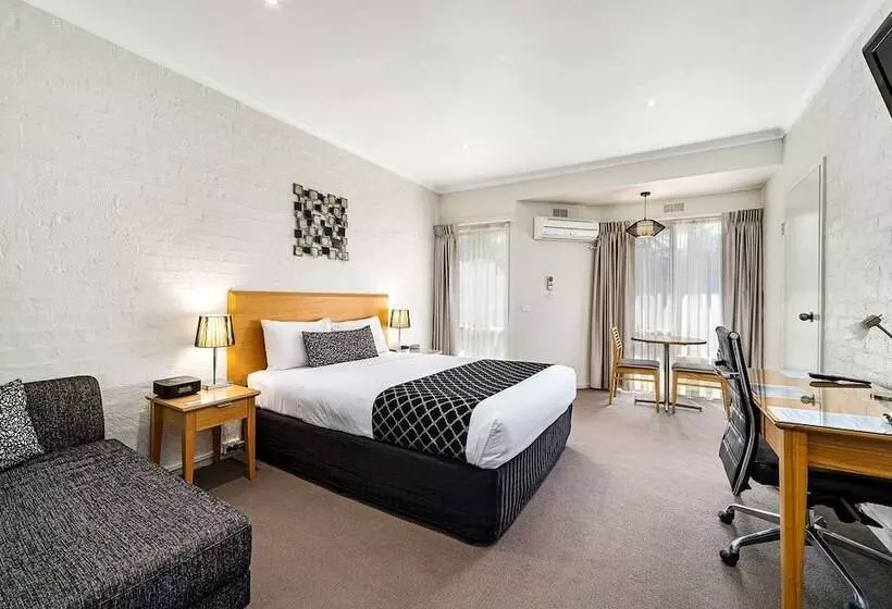 فندق Comfort Inn Coach & Bushmans