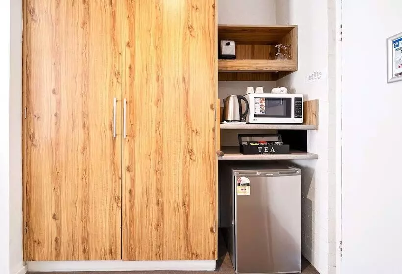 فندق Comfort Inn Coach & Bushmans