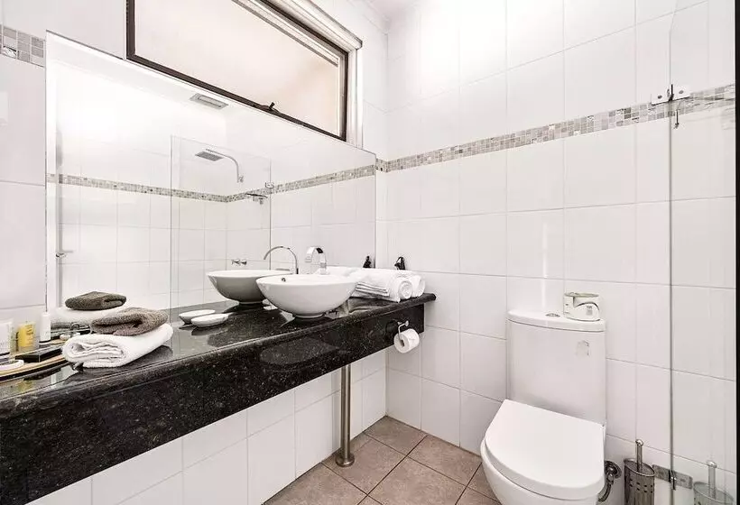 فندق Comfort Inn Coach & Bushmans