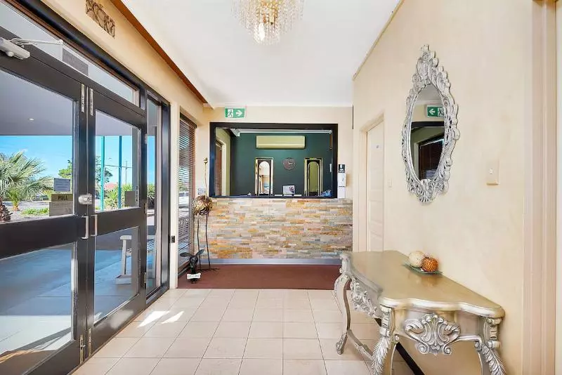 בית מלון כפרי Comfort Inn Whyalla