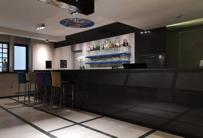 هتل Floris Arlequin Grand Place