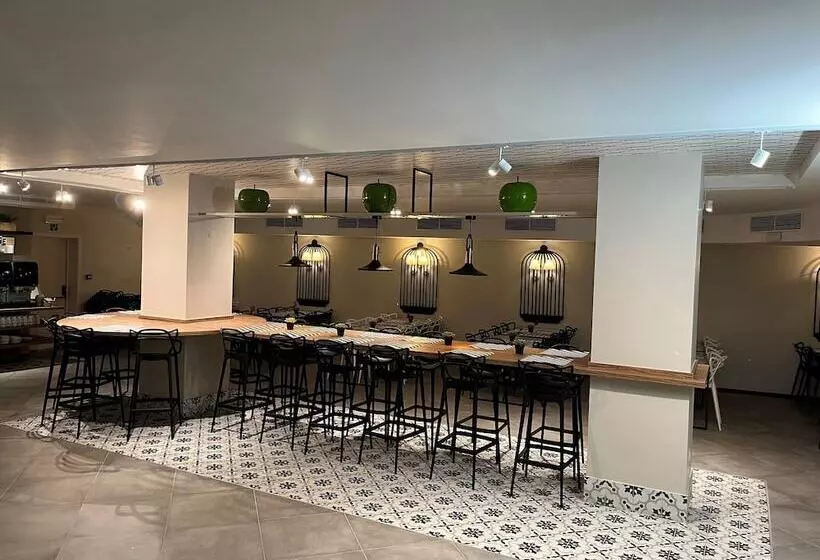 هتل Floris Arlequin Grand Place