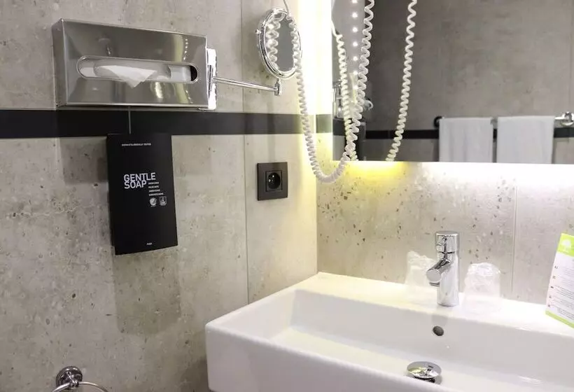 هتل Floris Arlequin Grand Place