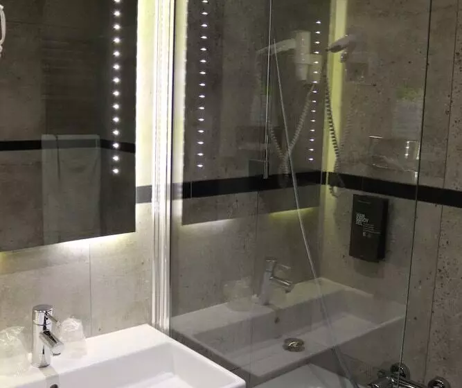 هتل Floris Arlequin Grand Place