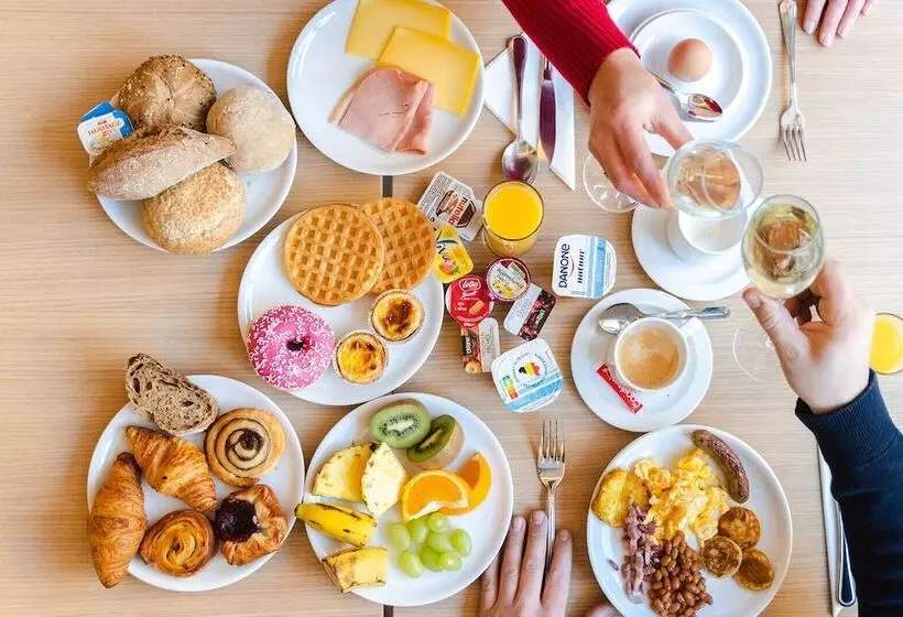 فندق Du Théâtre