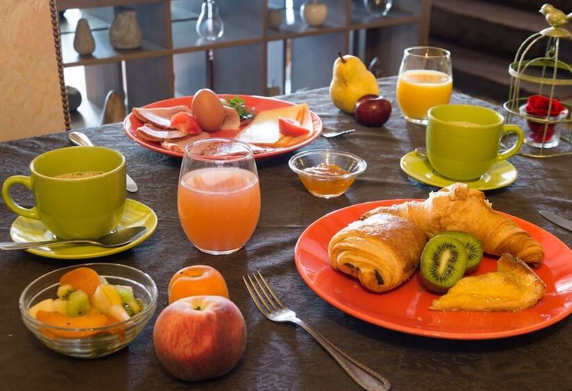 فندق Hostellerie Sainte Cécile