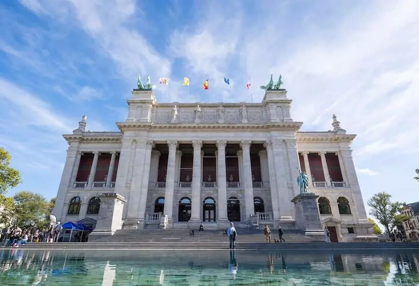 Hotel Indigo Antwerp City Centre, An Ihg