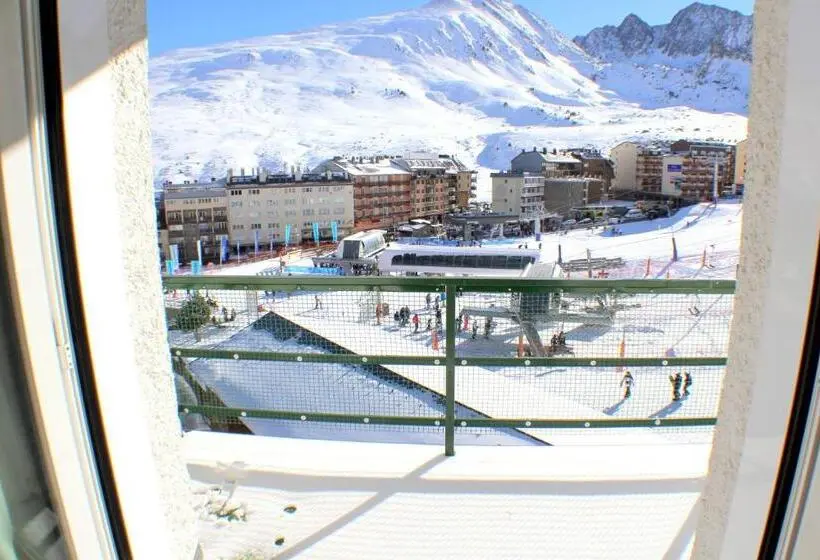 هتل Kandahar