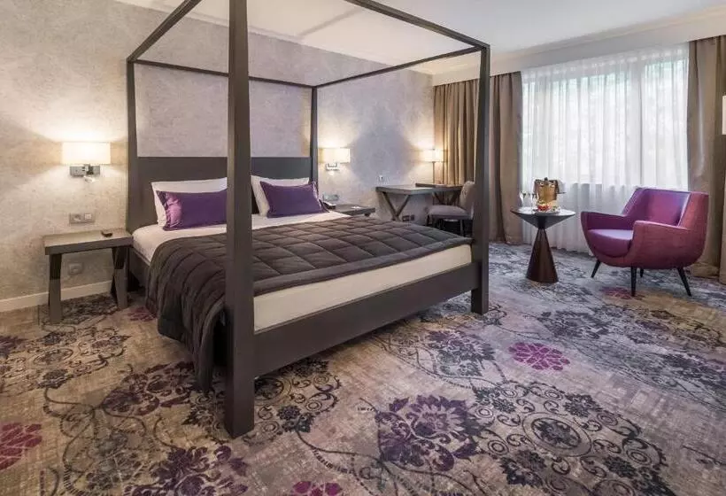 ホテル Martin S Chateau Du Lac