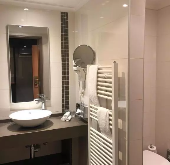 ホテル Martin S Chateau Du Lac