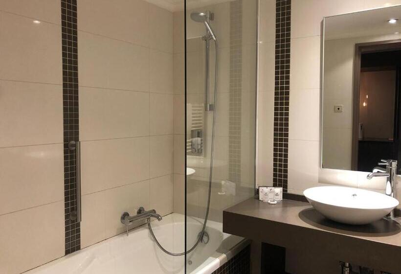 בית מלון כפרי Martin S Chateau Du Lac