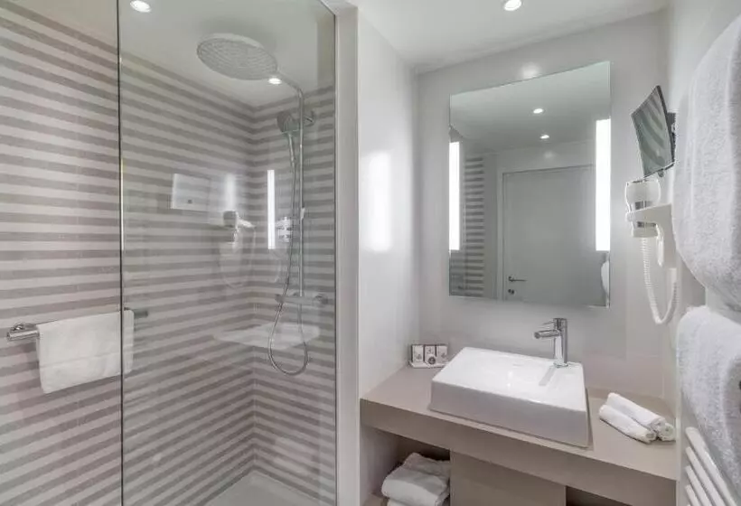 ホテル Martin S Chateau Du Lac