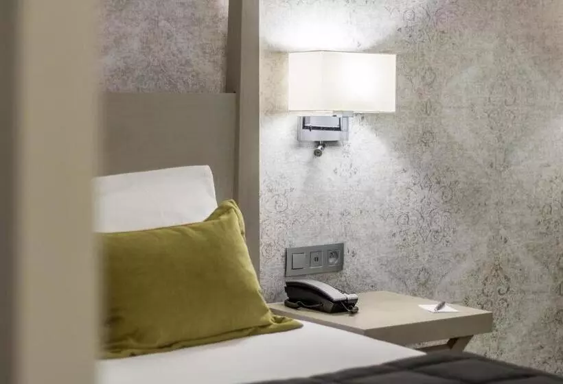 ホテル Martin S Chateau Du Lac