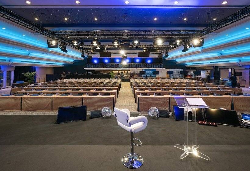 בית מלון כפרי Martin S Chateau Du Lac