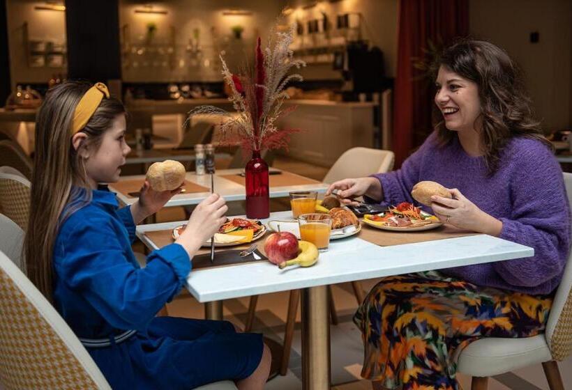 هتل Mercure Antwerp City Centre