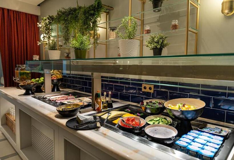 هتل Mercure Antwerp City Centre