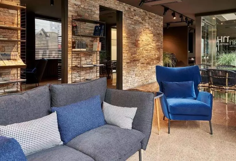 בית מלון כפרי NH Andorra La Vella