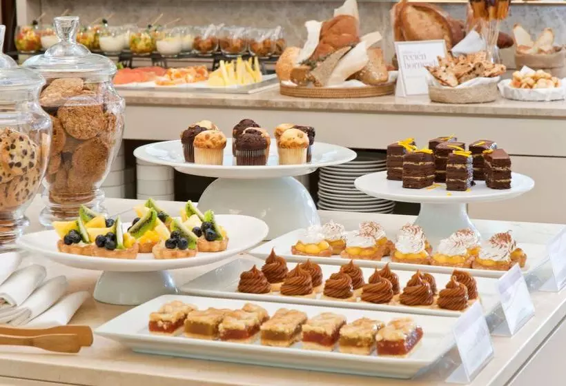 هتل NH Collection Buenos Aires Lancaster